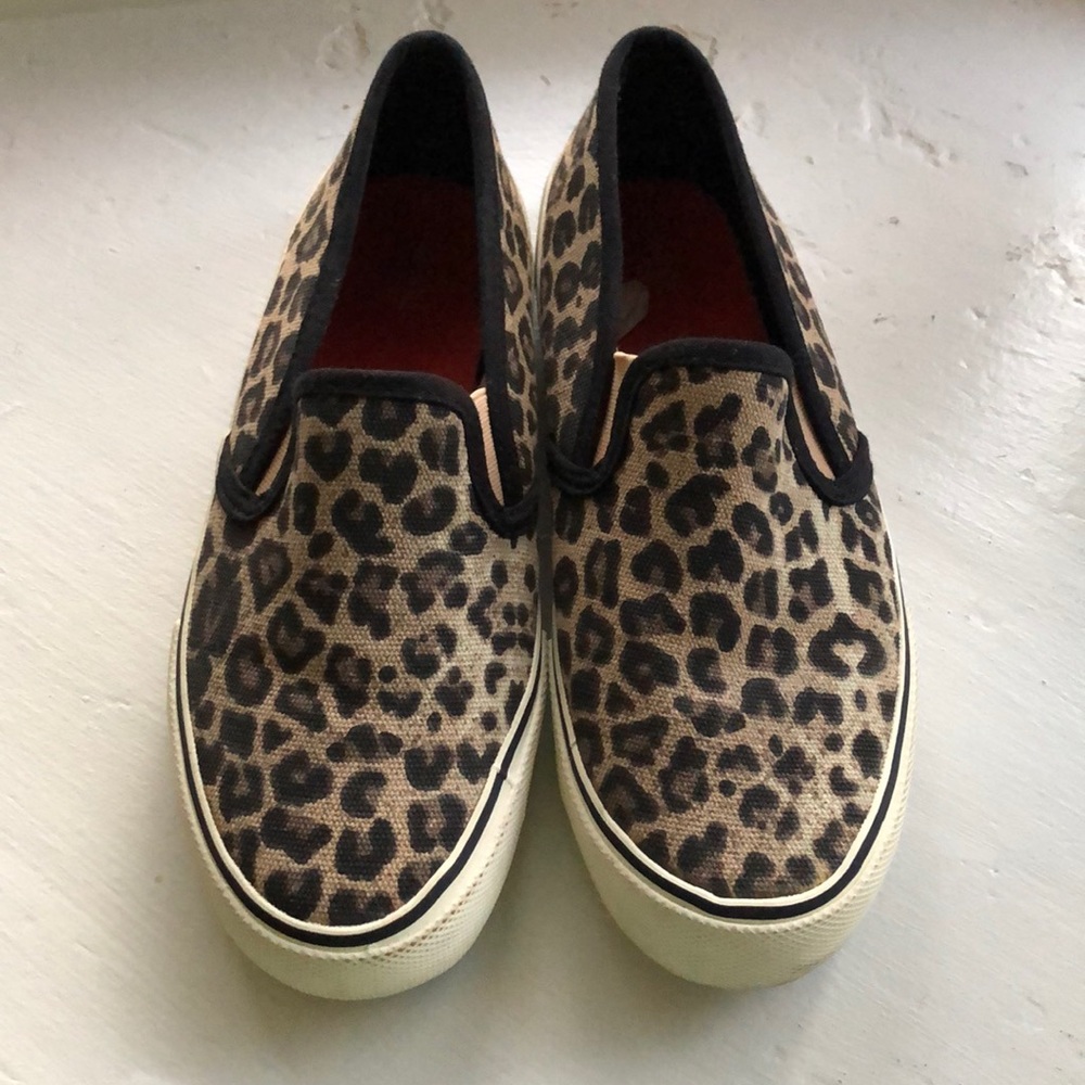 Mossimo leopard print sneakers